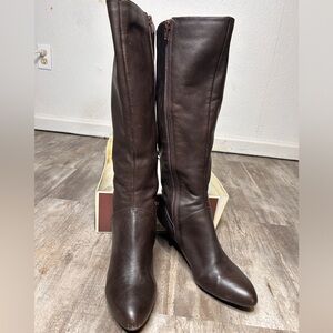 Size 10- Dinka - Naturalizer-Brown- Soft Leather Knee High